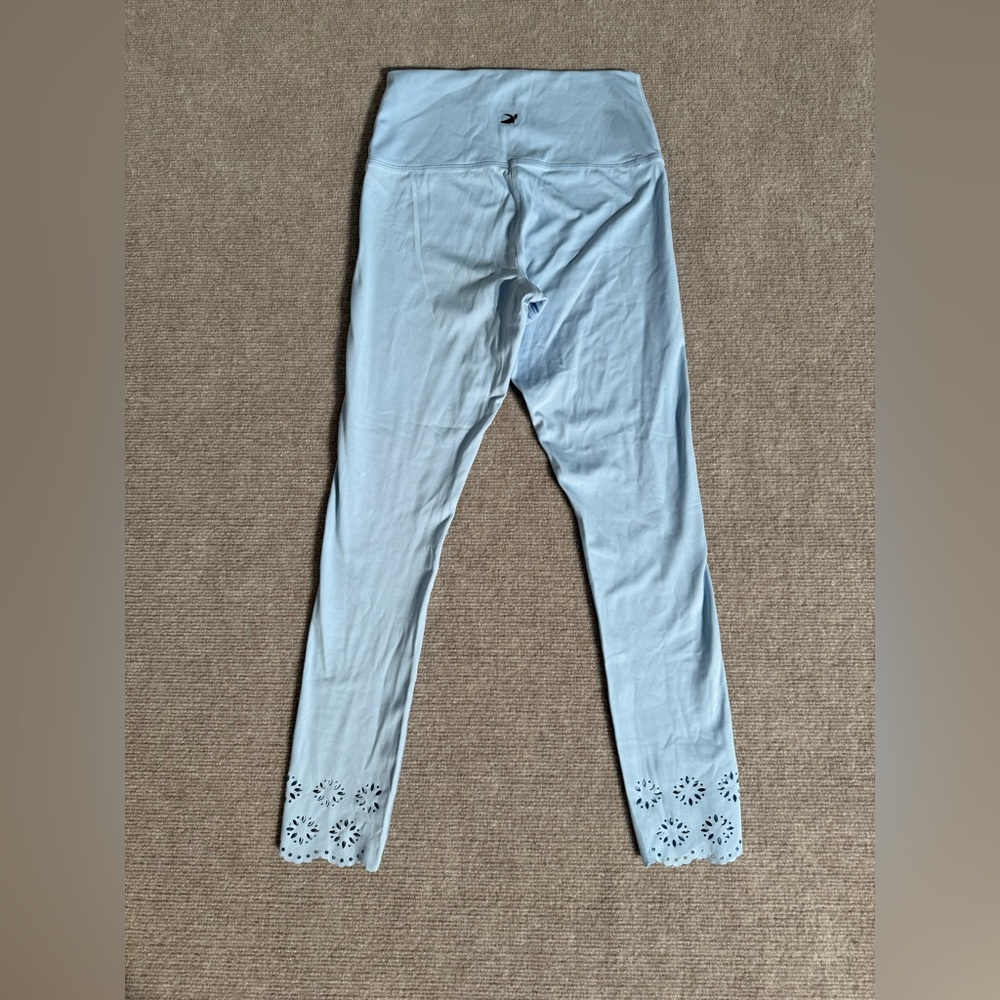 Glyder Sky Blue Cascade Leggings With Laser-Cut Ankle Details - Women’s Medium - Picture 6 of 6
